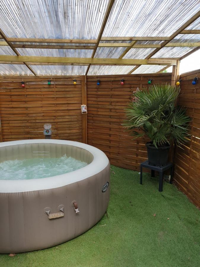 Domaine Mon Doux Reve Panzió Terrasson Kültér fotó